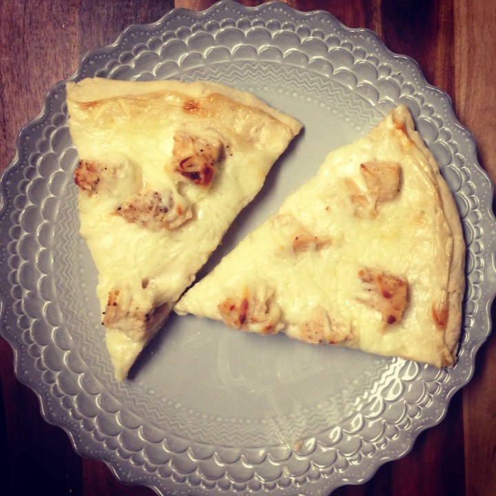 Chicken Alfredo Pizza