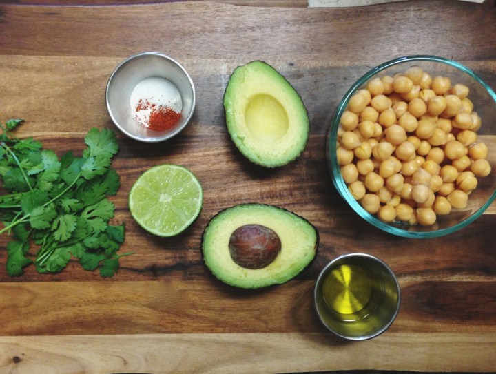 Avocado Hummus
