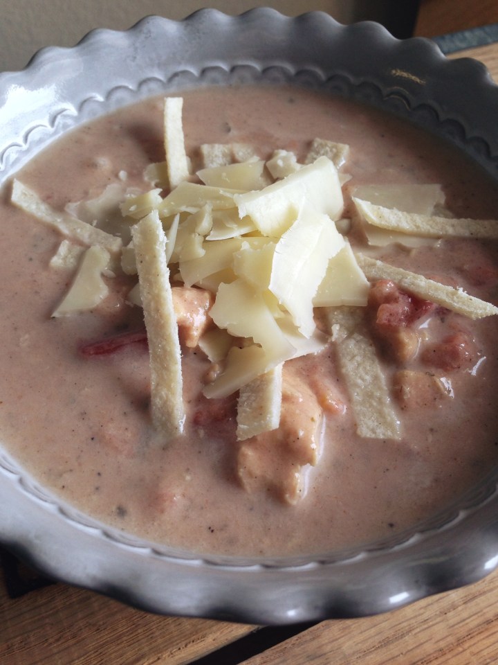 Slow Cooker Creamy Chicken Enchilada Soup