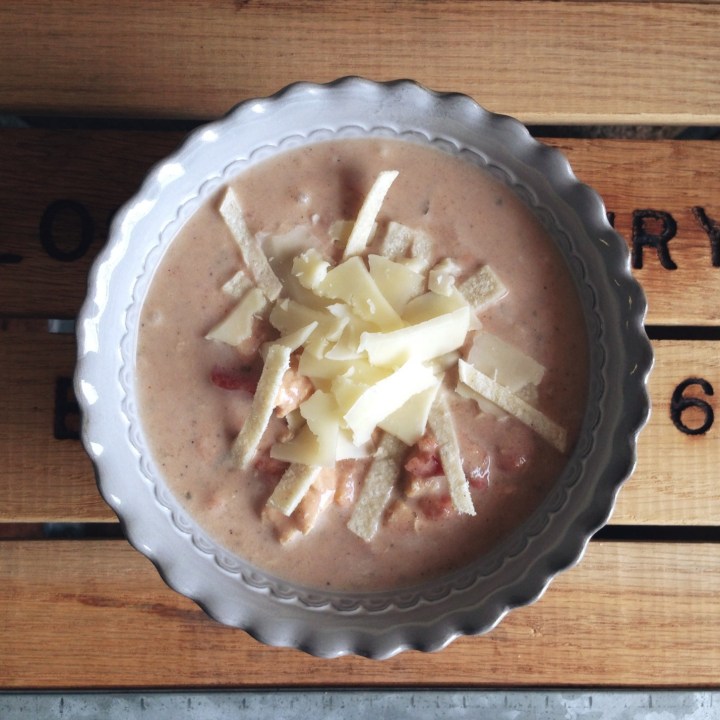 Slow Cooker Creamy Chicken Enchilada Soup