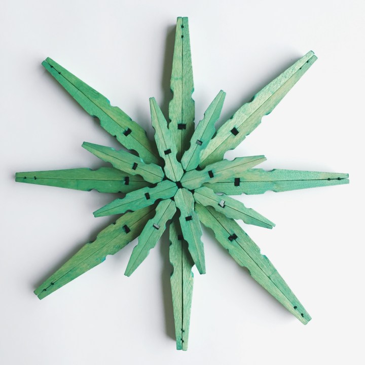 DIY Dyed Clothespin Snowflake Christmas Ornaments