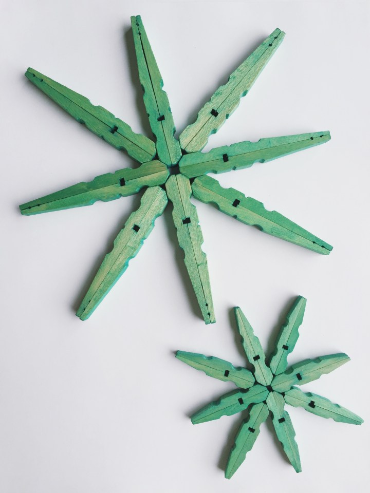 DIY Dyed Clothespin Snowflake Christmas Ornaments